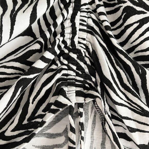 Michael Kors Y2K Top Size S Short Sleeve V Neck Zebra Print String Black White - Picture 6 of 13